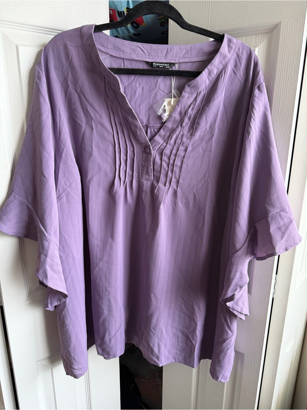 BloomChic Lavender Pintuck V-Neck Tunic